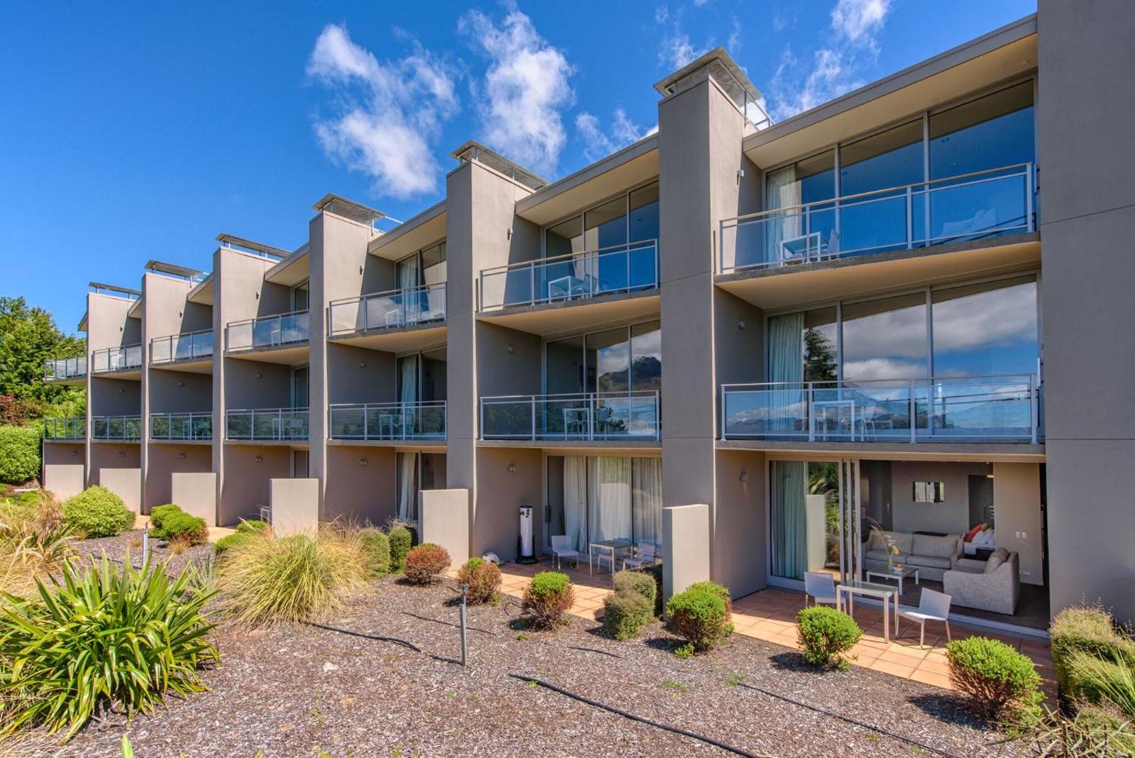 Highview Apartments