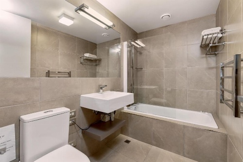 Highview Apartments image 10